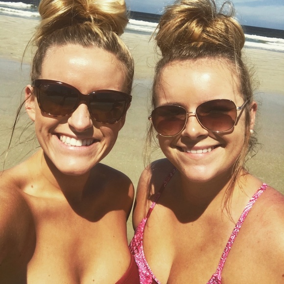 Meet your Posher, Macray - Picture 1 of 1